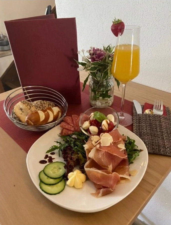 Impression aus dem Klostercafé Biburg, Bild 15