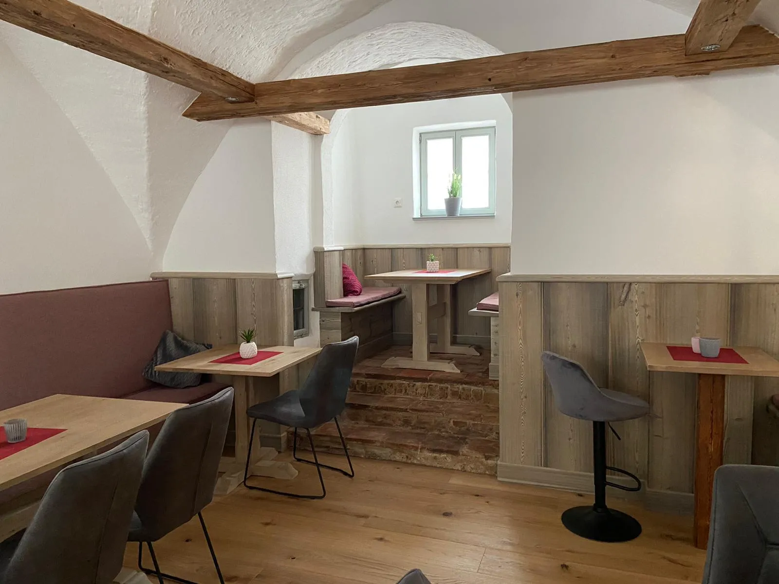 Impression aus dem Klostercafé Biburg, Bild 2